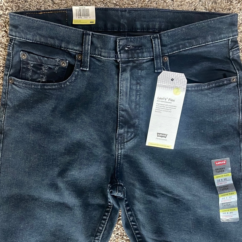 Levi’s Skinny Taper Jeans